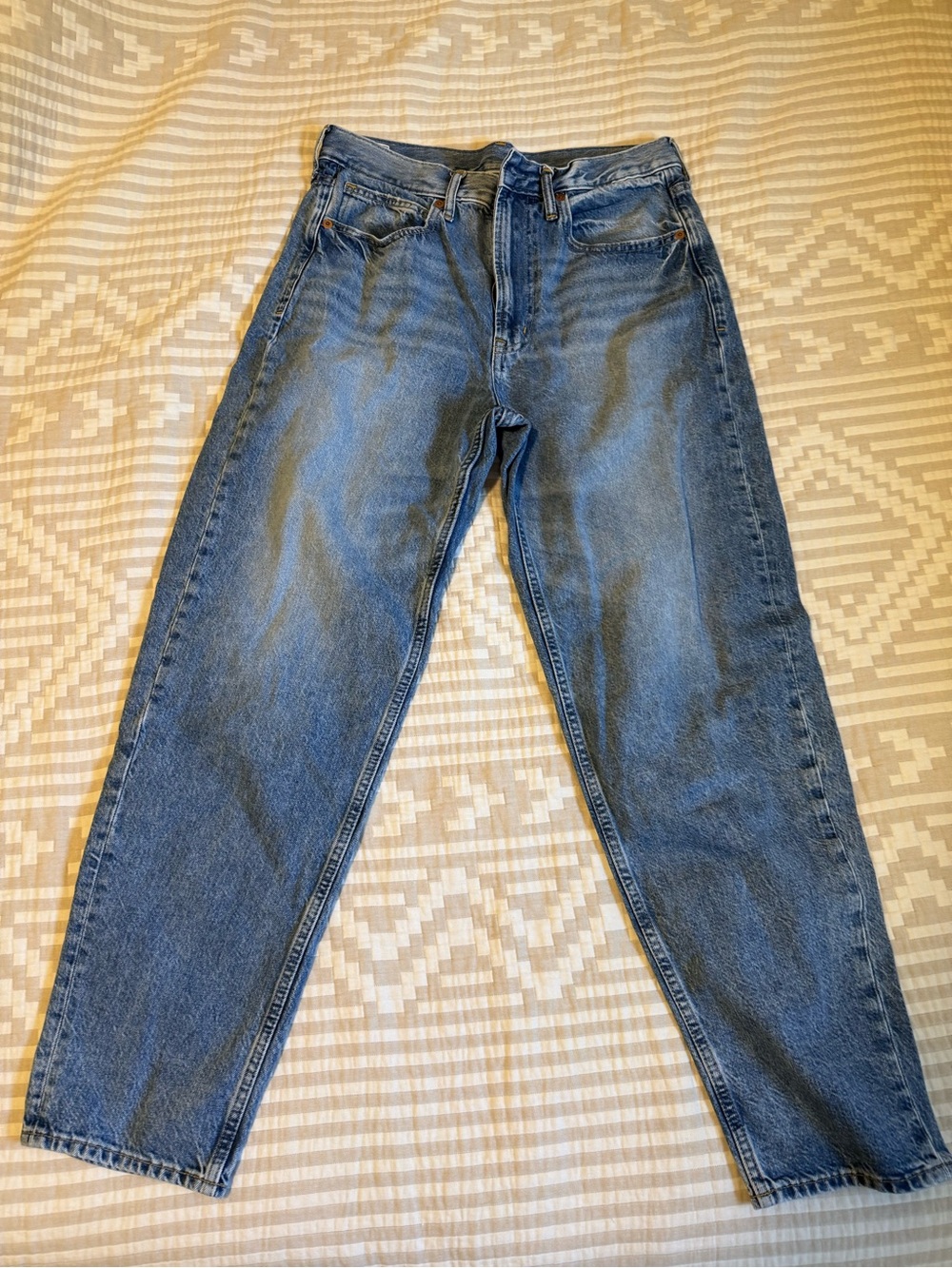 Relaxed Fit Women’s Barrel Denim Jeans in Blue